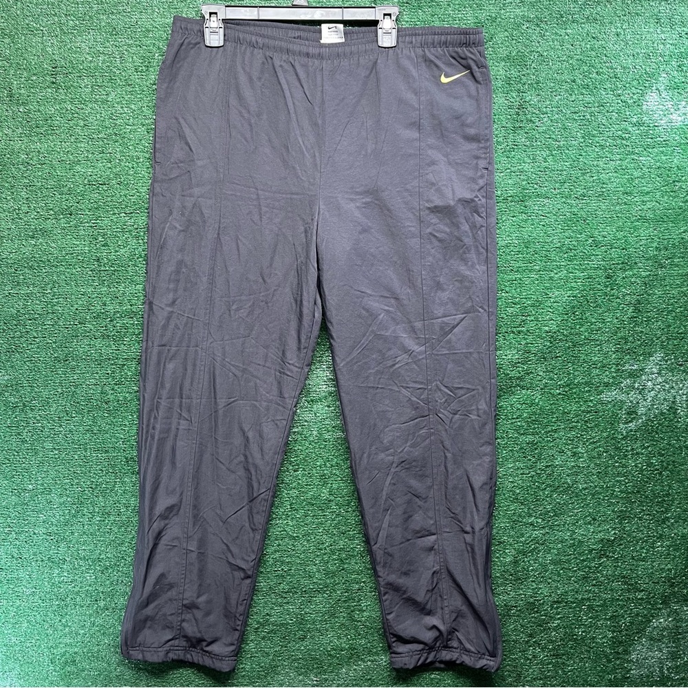Vintage 90’s Nike Women’s Windbreaker Track Joggers Pants